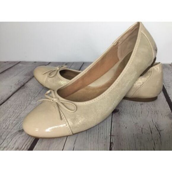 b.o.c. Born Flats Womens 9,5 M Ballet Tan Golden Casual Slip On Shoes Cap Toe - Picture 3 of 12